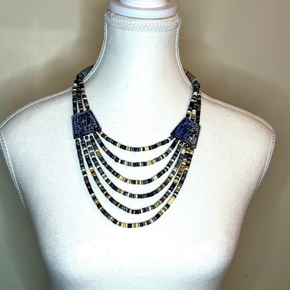 ⭐️ NWOT- Costume Jewelry necklace- #2 - Picture 5 of 6